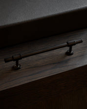 Cabinet pull SIGNATURE slim pull bar 182 mm in Burnished Brass. Modern luxury cabinet handles made of solid brass by BRANDT Copenhagen.
