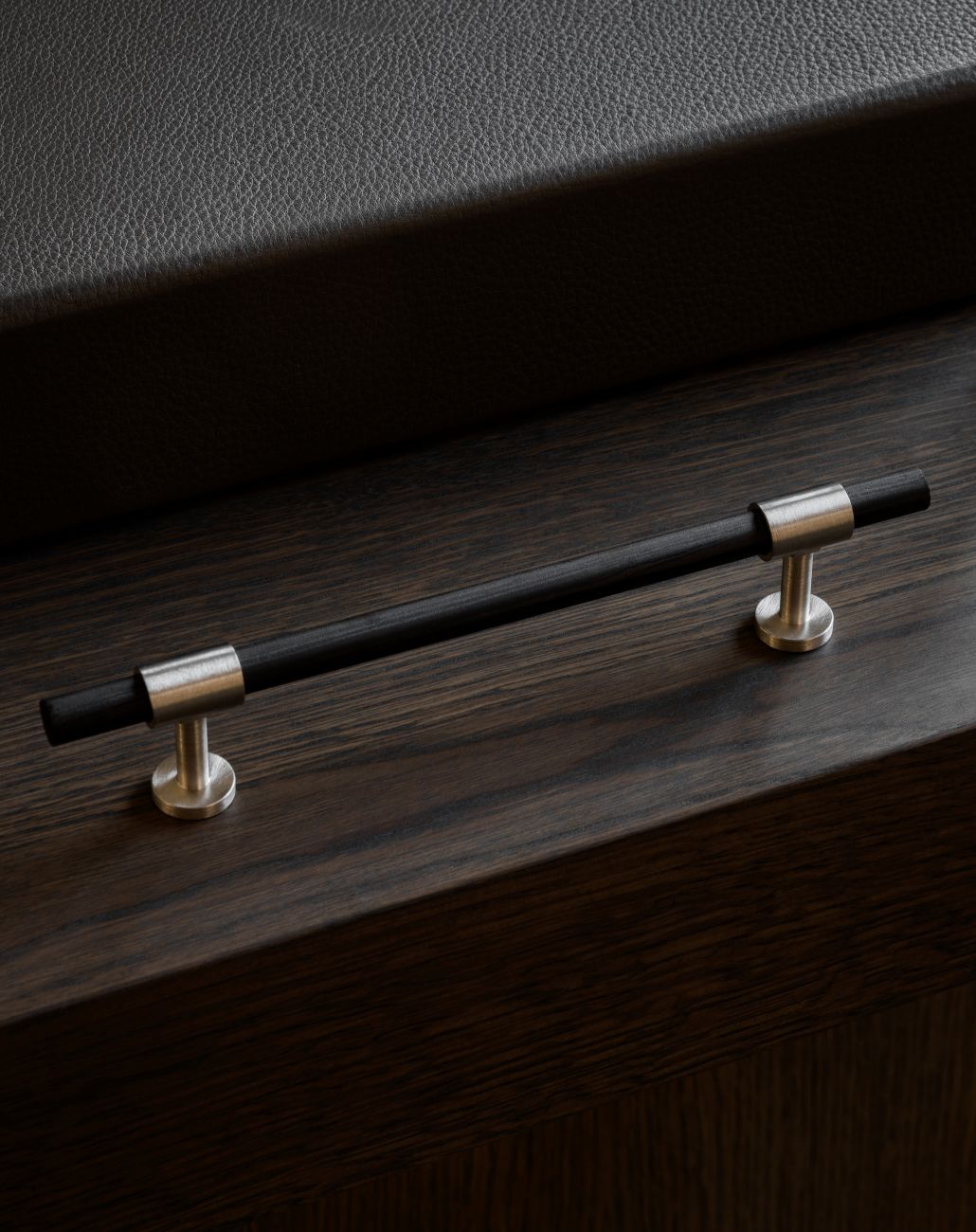 Cabinet handle SIGNATURE slim pull bar 182 mm in Satin Nickel / Wenge. Modern luxury cabinet hardware made of solid brass by BRANDT Copenhagen.