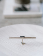 SIGNATURE slim - T-bar 107 mm - Satin Nickel / Satin Nickel by BRANDT Copenhagen 