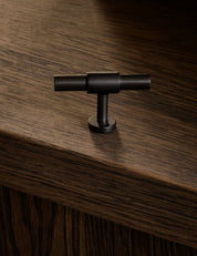 SIGNATURE slim T-bar 54 mm in Nearly Black. Modern luxury kitchen cabinet handles made of solid brass by BRANDT Copenhagen
