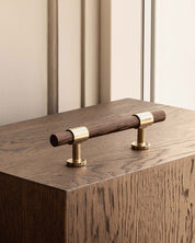 SIGNATURE 20 - pull bar 156 mm - Polished Brass / Wengé