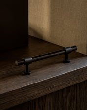 SIGNATURE 20 - pull bar 188 mm - Nearly Black / Black Horn by BRANDT Copenhagen 