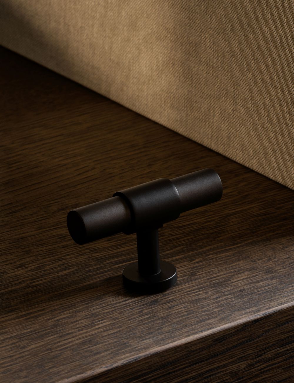 SIGNATURE 20 - T-bar 60 mm - Nearly Black / Black Horn – BRANDT