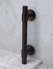 SIGNATURE 30 - pull bar handle 156 mm - Burnished Brass / Wengé by BRANDT Copenhagen