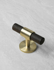 SIGNATURE 30 - T-bar handle 60 mm - Satin Brass / Wengé by BRANDT Copenhagen