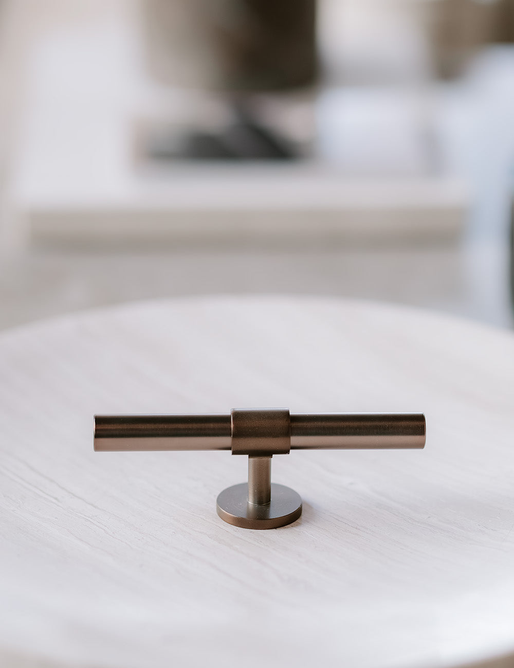 SIGNATURE 30 - T-bar 113 mm - Burnished Brass / Burnished Brass by BRANDT Copenhagen 