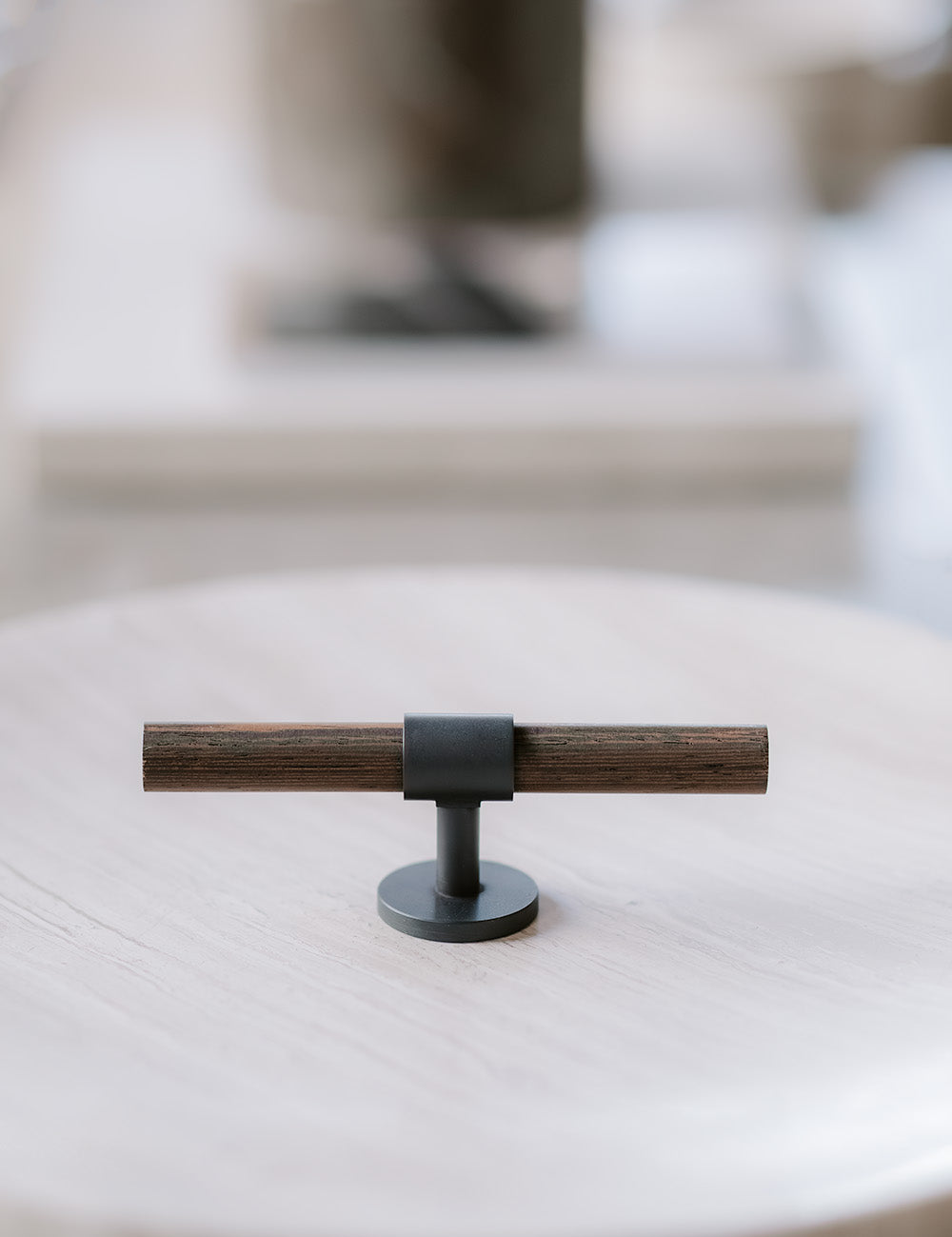 SIGNATURE 30 - T-bar 113 mm - Nearly Black / Wengé by BRANDT Copenhagen 