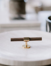 SIGNATURE 30 - T-bar 113 mm - Polished Brass / Wengé by BRANDT Copenhagen 
