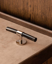 SIGNATURE 30 - T-bar 113 mm - Polished Nickel / Black Horn