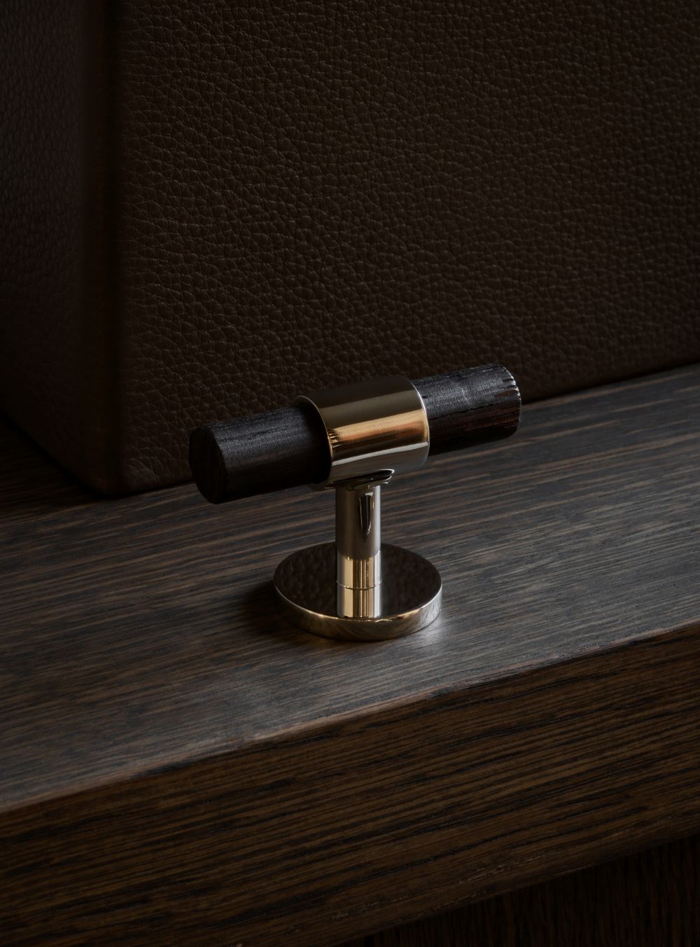 Cabinet handle SIGNATURE 30 - T-bar handle 60 mm - Polished Nickel / Wengé by BRANDT Copenhagen