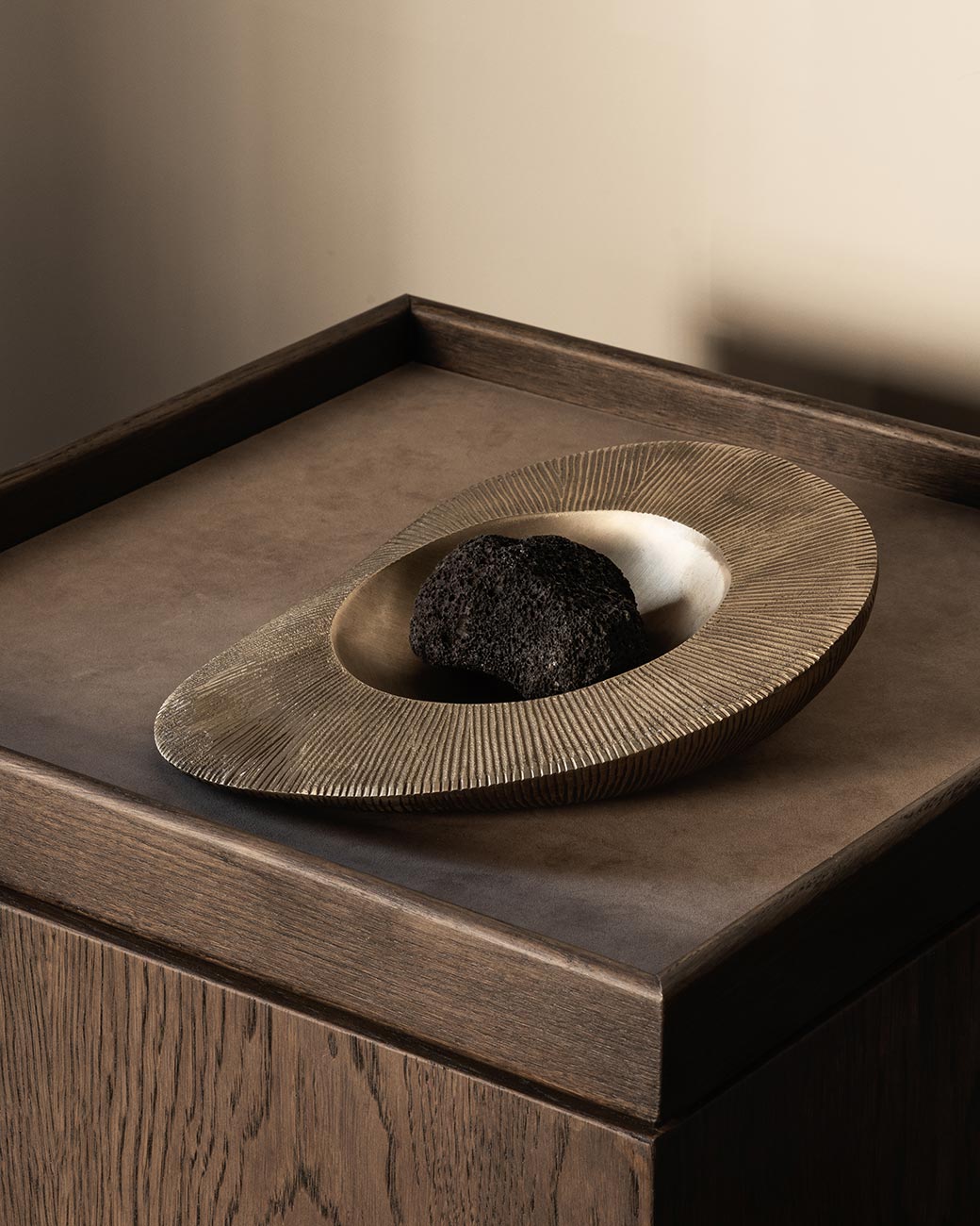 brandtcph-valley-bowl-medium-satin-brass_1tiff.jpg