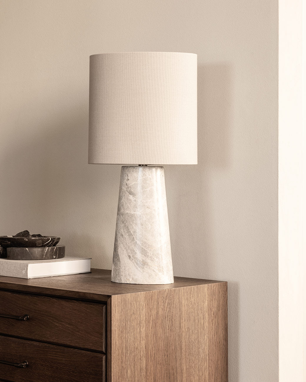 brandtcph-verso-table-lamp-castle-grey_1tiff.jpg