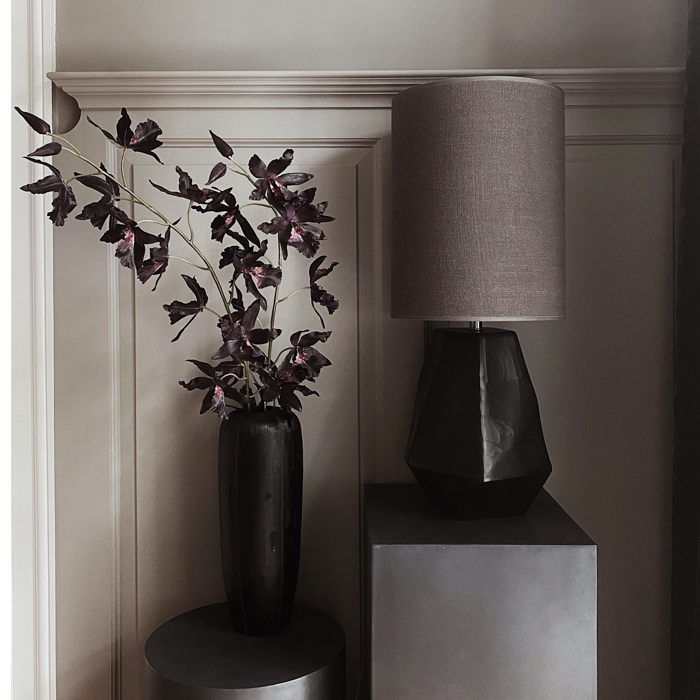 BRANDT Collective FACET glass table lamp